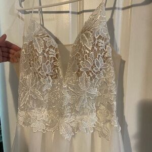Elegant White Lace Dress
